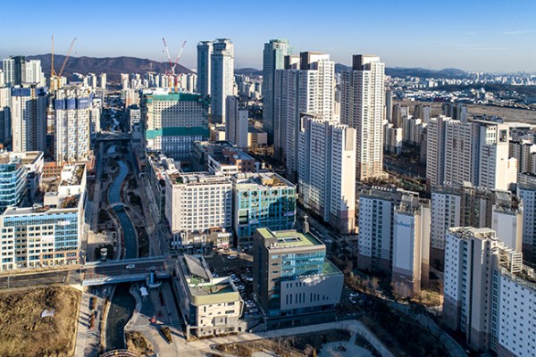 ef308a8de76eae77bba7541cdbc3b898_1758259